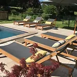 Le Domaine Des Courts Champs