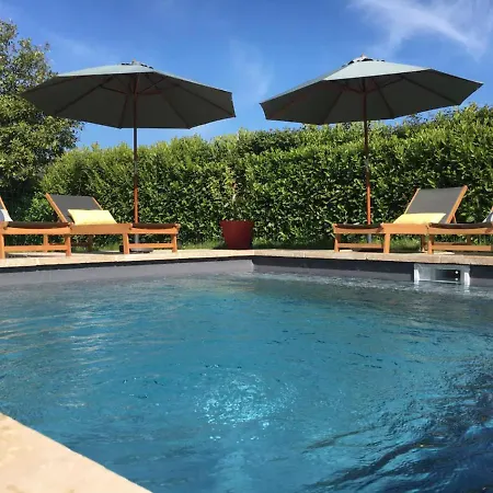 Vila Le Domaine Des Courts Champs