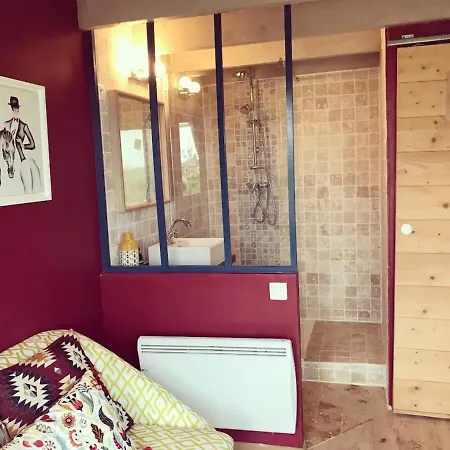 Le Domaine Des Courts Champs Vila